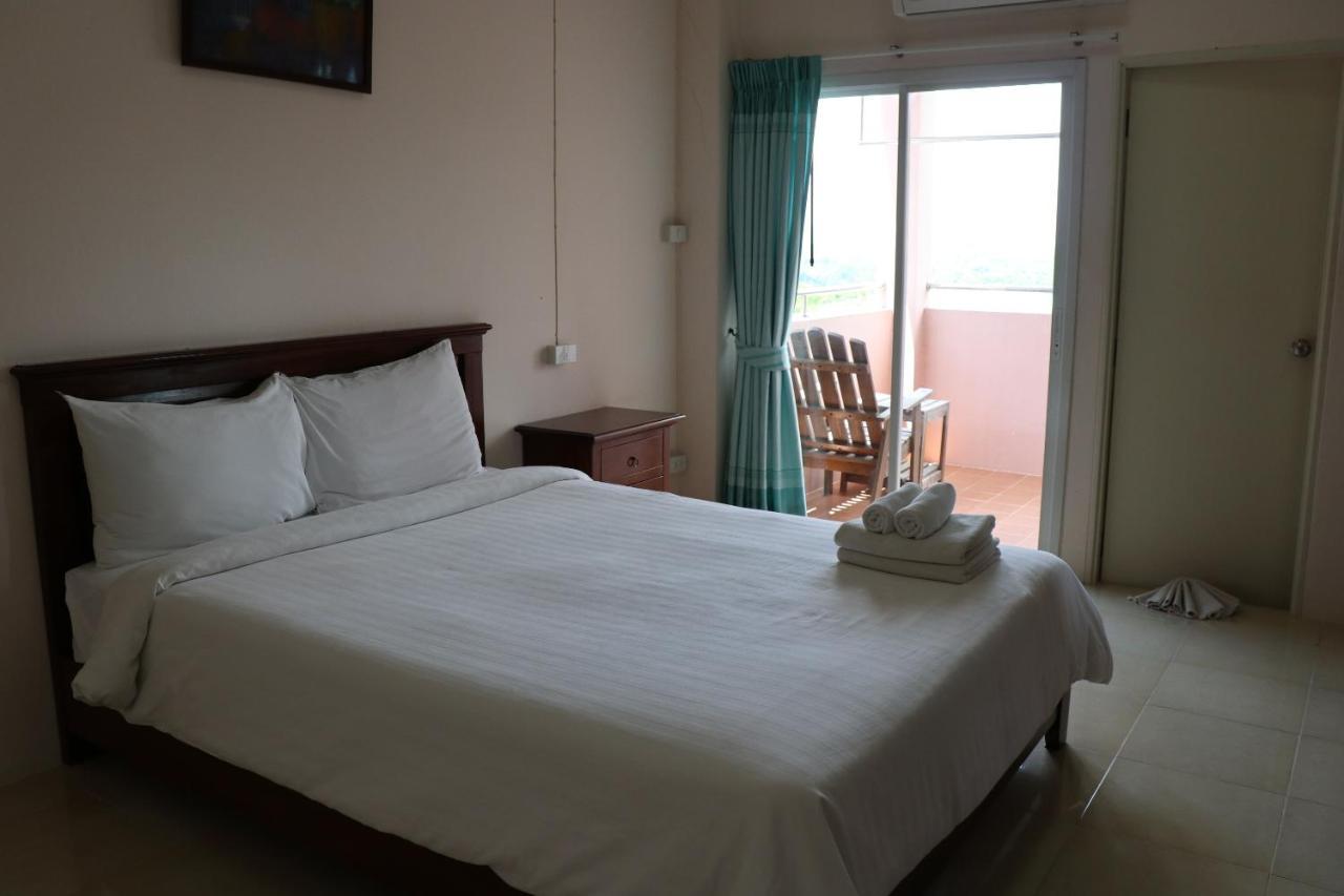 Phuranya Resort Pakchong Ngoại thất bức ảnh